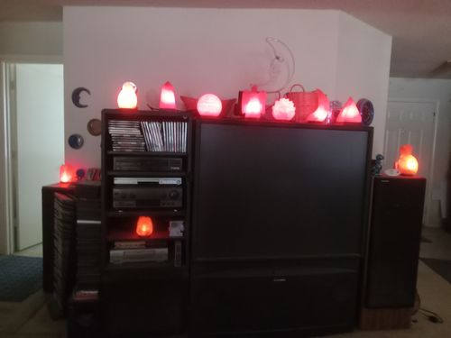 Customer photo review of Angelic Himalayan Salt Lamp