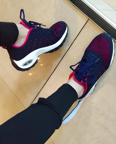 Customer photo review of Baskets de Marche Anti-douleurs Légère - Travail Sport
