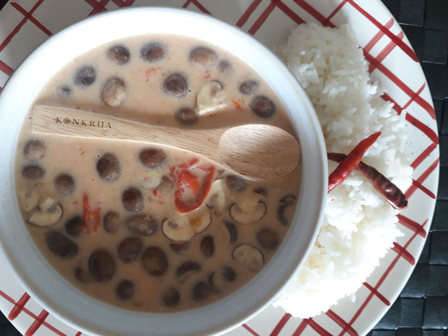 Customer photo review of Tom Kha Kochbox (für 3-4 Portionen) in der Schilfgrastasche
