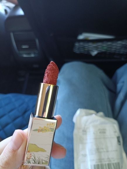 Customer photo review of Catkin Rouge Carving Lipstick