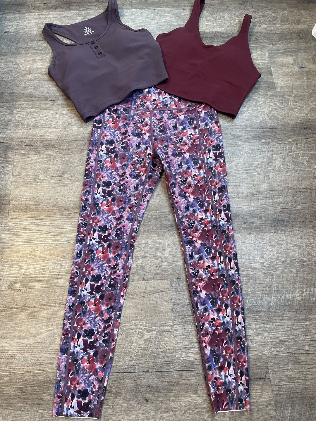 Customer photo review of Focus Leggings - Autumn Floral | MT LUXE