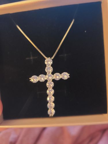 Customer photo review of "Icy Cross" Necklace