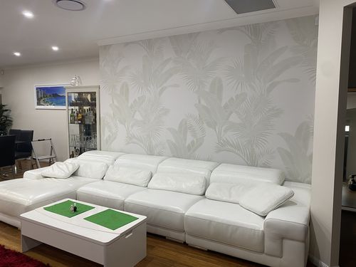 Customer photo review of Luxe Tropical in Neutral Wallpaper