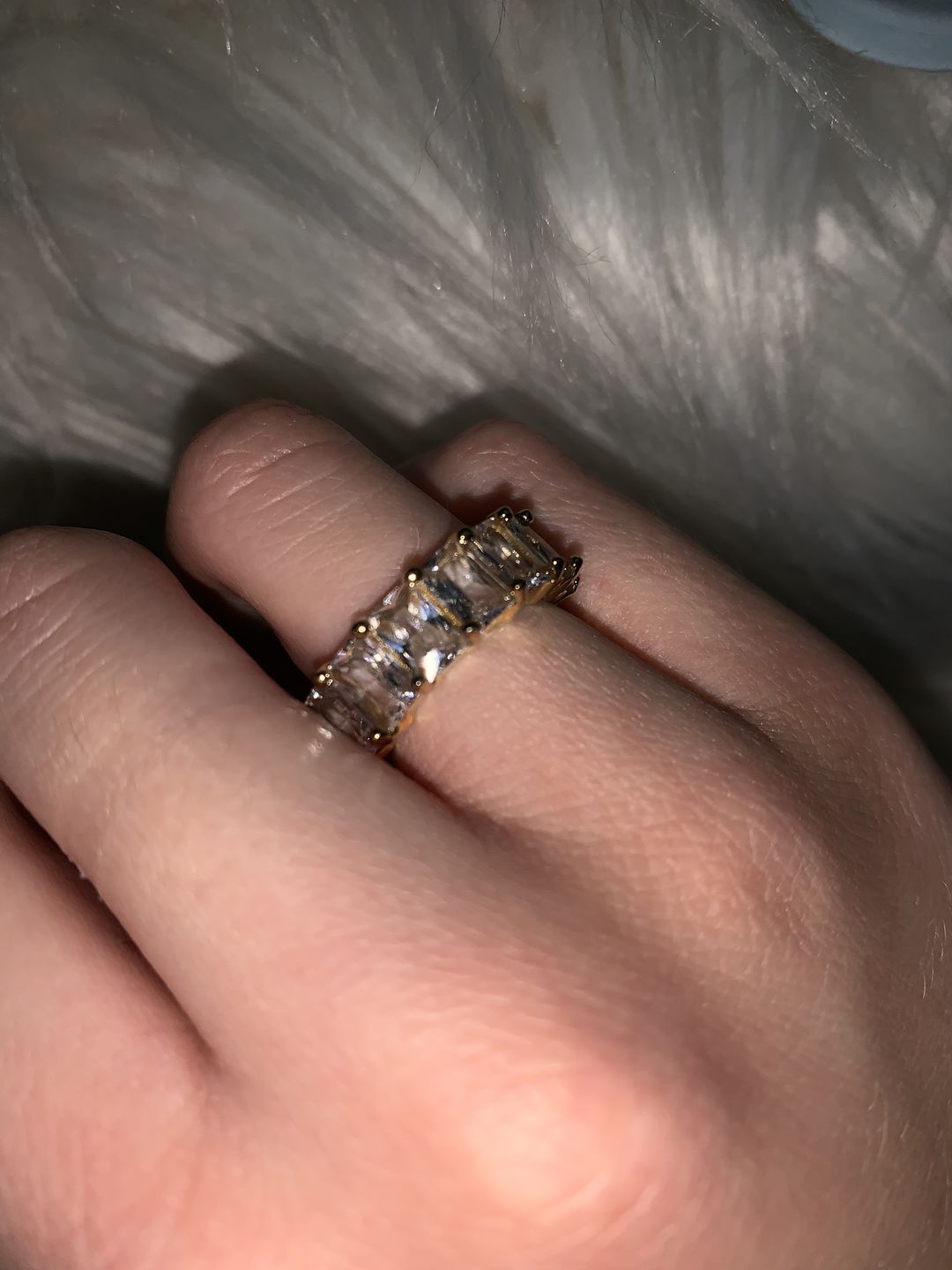 Customer photo review of Cube Stones Ring | 18K vergoldet