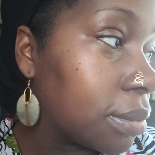Customer photo review of 888 Royalty Nose Cuff 888