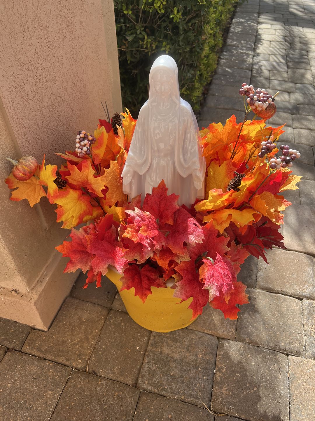 Customer photo review of Eternal Light Blessed Mary