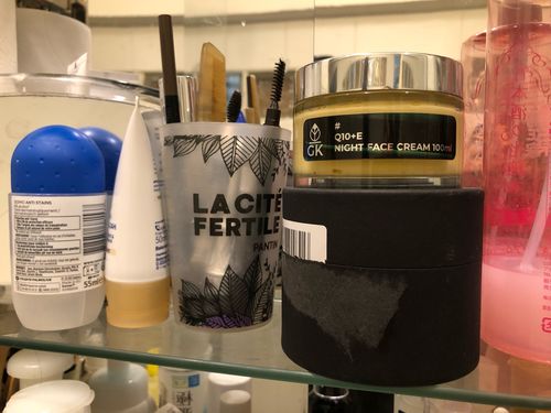 Customer photo review of Q10+E Crème de Nuit Revitalisante pour le Visage, 100ml