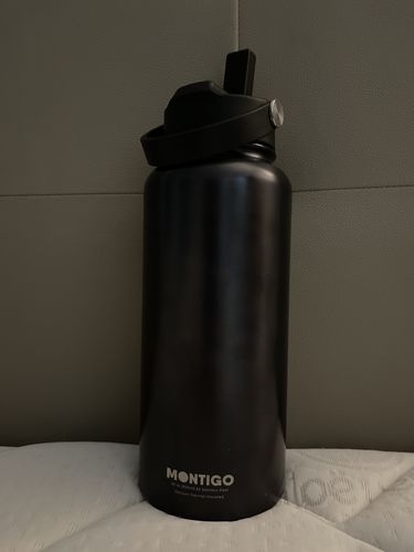 Customer photo review of 32oz Metallic Ace Bottle 950ml