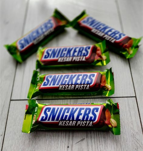 Customer photo review of Snickers Kesar Pista (India) 1.5oz (42g)