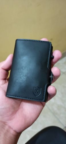 Customer photo review of Full Black
