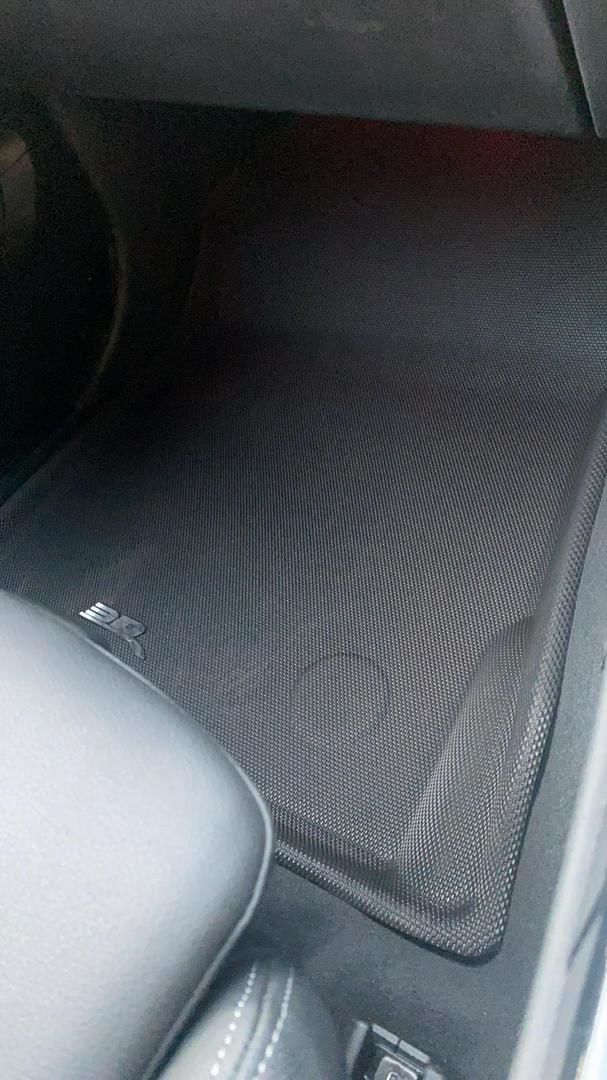 Customer photo review of BMW X4 G02 [2018 - PRESENT] - 3D® KAGU Car Mat