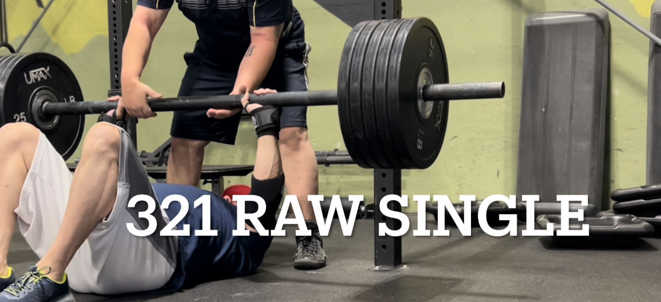 Customer photo review of Strength Shop Super Stiff Wrist Wraps - Black - IPF Approved