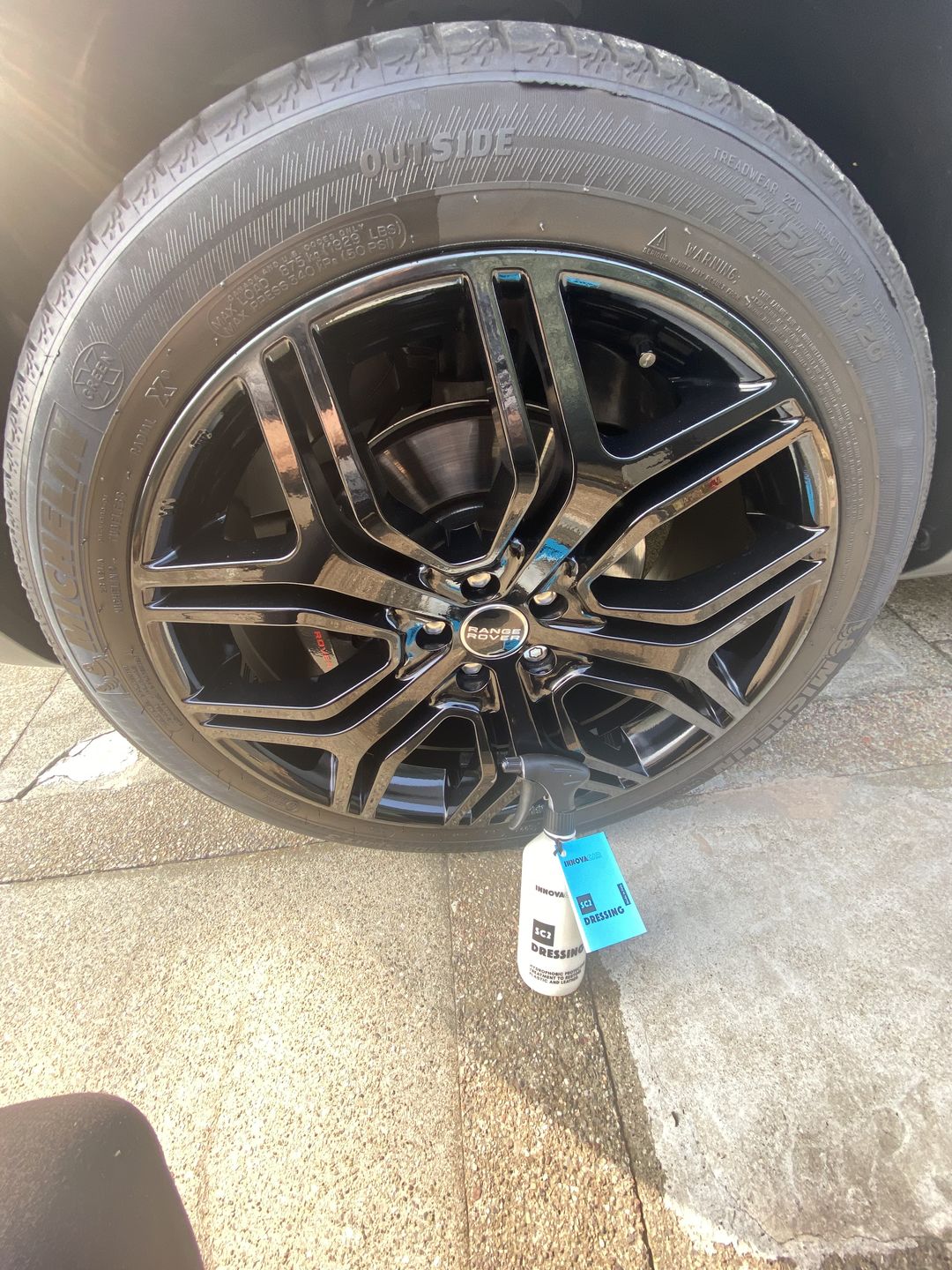 Customer photo review of SC2 DRESSING DI INNOVACAR RAVVIVATORE E RIGENERATORE PER PLASTICHE E TESSUTI AUTO