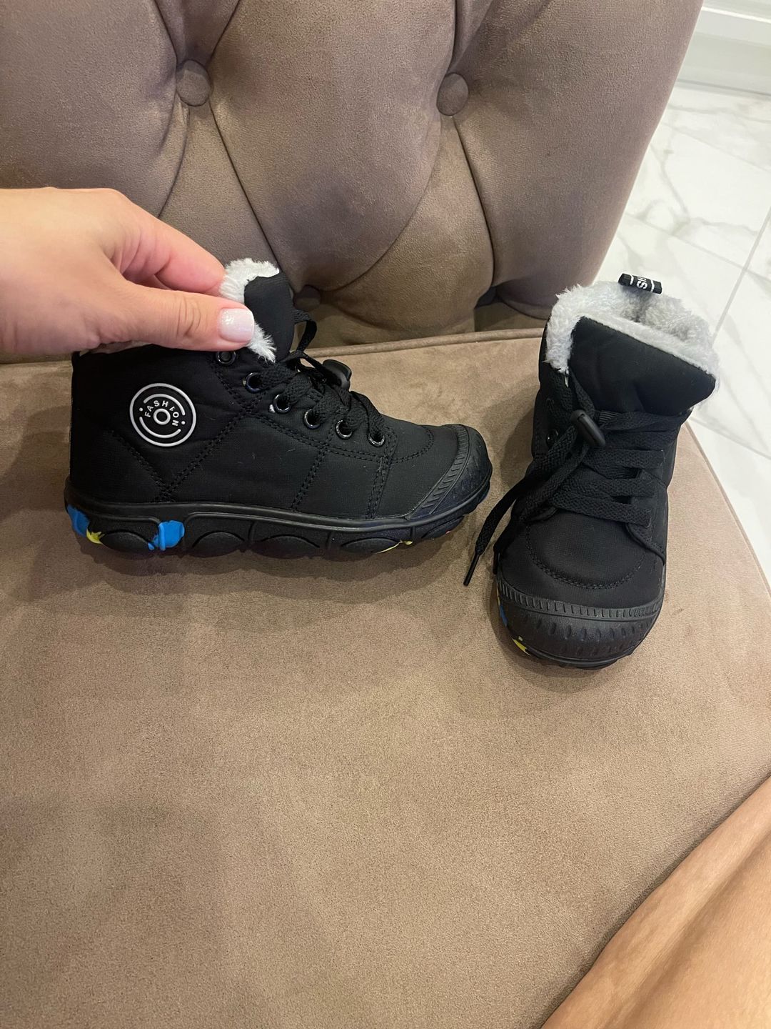 Customer photo review of Winter Pro Kids - wasserfeste Kinder-Barfußschuhe