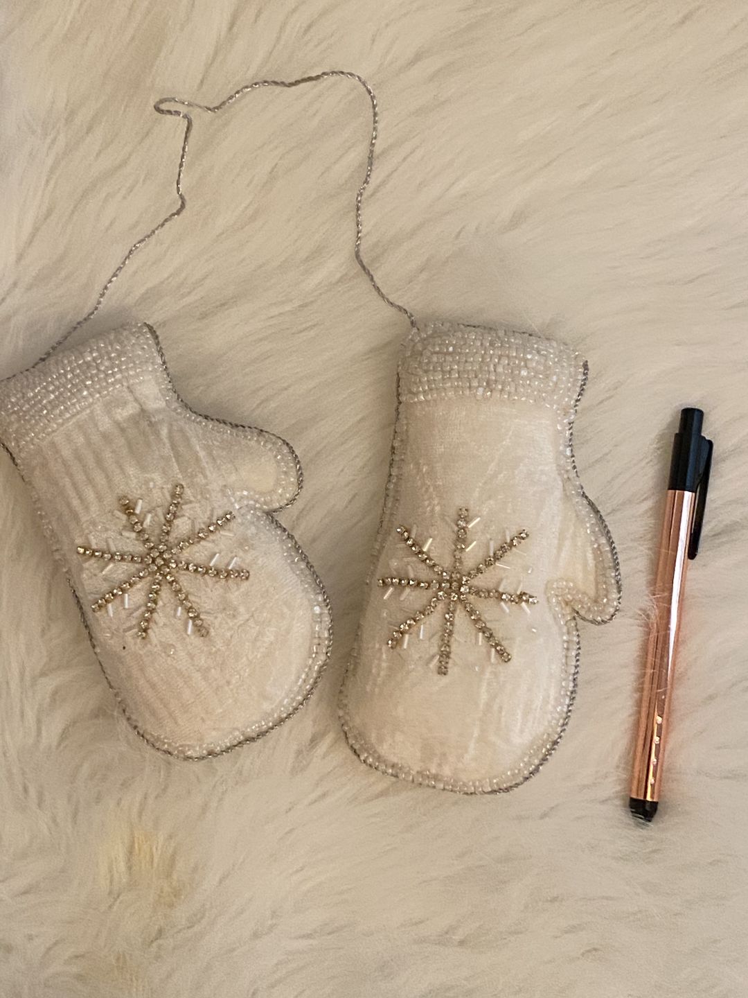 Customer photo review of Sugar & Spice Bead Embroidered Plush HangingColor: White & GoldSize: 6.5"x4"Set of 2