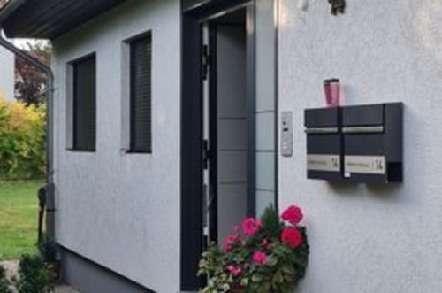 Customer photo review of AlbersDesign Briefkasten B3 Eisenglimmer (DB703) personalisiert mit Edelstahlschild