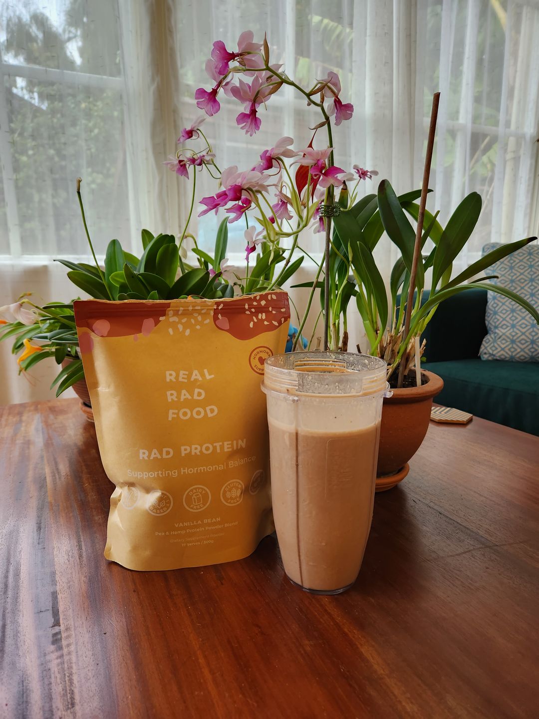 Customer photo review of Rad Protein Vanilla bean