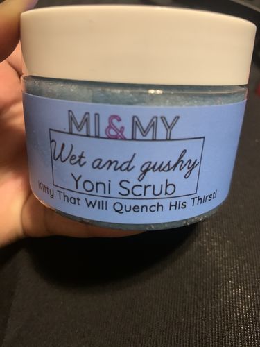 Customer photo review of Wet And Gushy Yoni Scrub