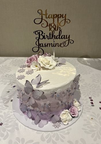 Customer photo review of Purple Edible Wafer Butterflies - Mix sizes - 24pcs