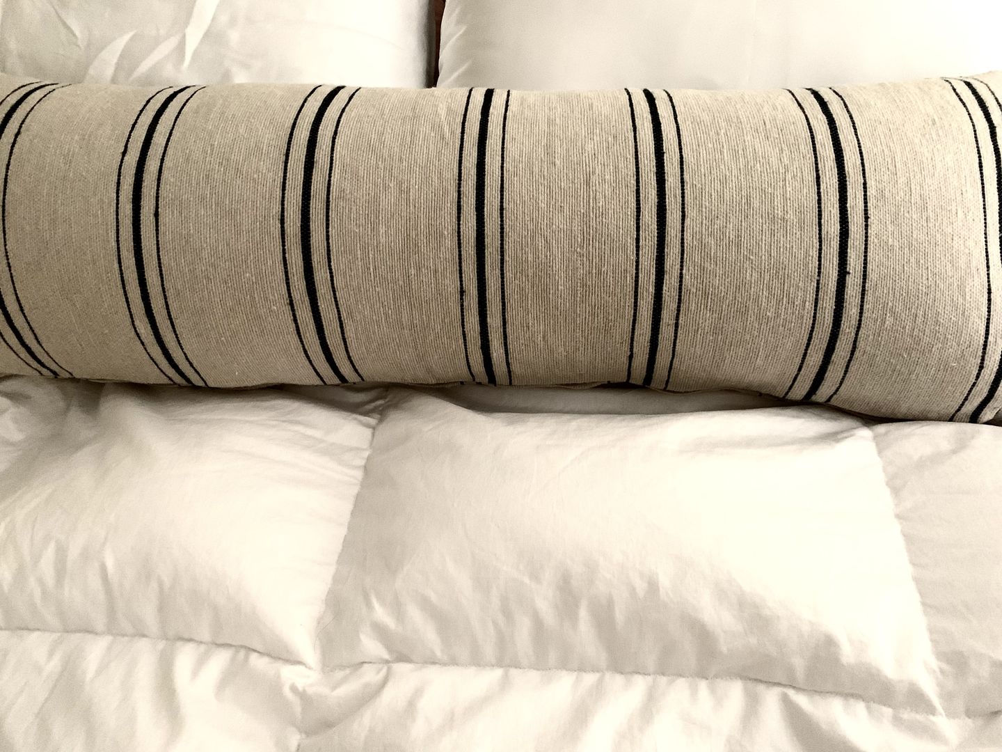Customer photo review of Ollie in Warm Charcoal - Lumbar 12x40"