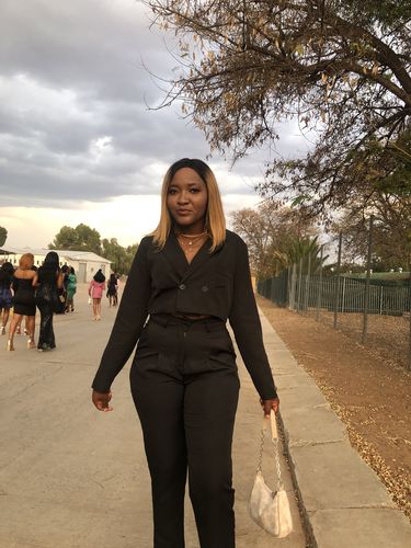 Customer photo review of Colour : 12a Ombré Wig (Factory Made)