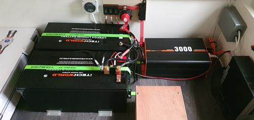 Customer photo review of 12v iTECH200 200Ah Lithium Battery - LiFePO4 Deep Cycle Camping RV Solar