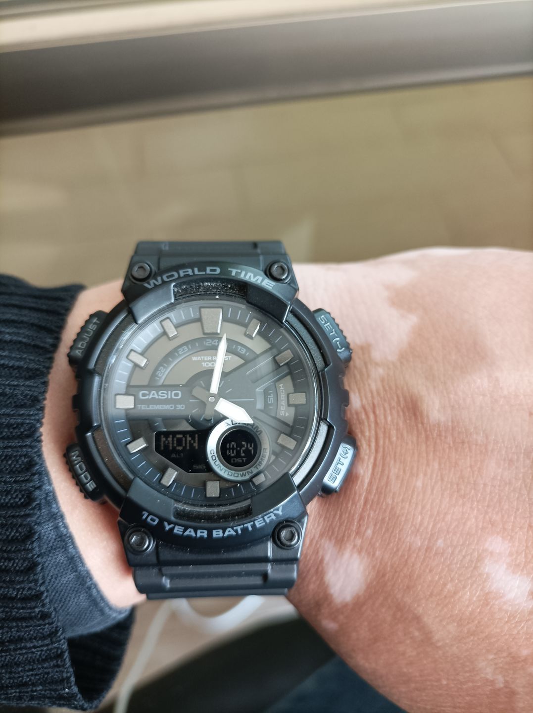 Customer photo review of Reloj Casio Análogo-Digital Vintage AEQ-110W-1BVDF Negro