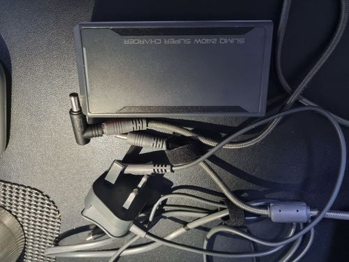 Customer photo review of 240W DC & USB-C GaN Charger