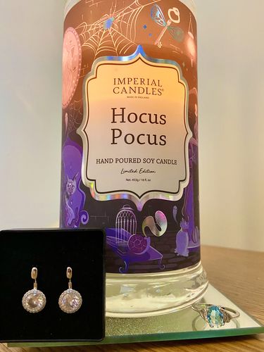Customer photo of the Hocus Pocus candle from Jade M.