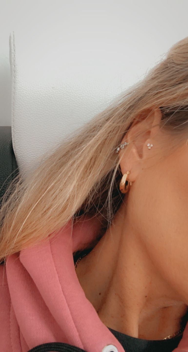 Customer photo review of Whirl Ohrringe | 18K vergoldet