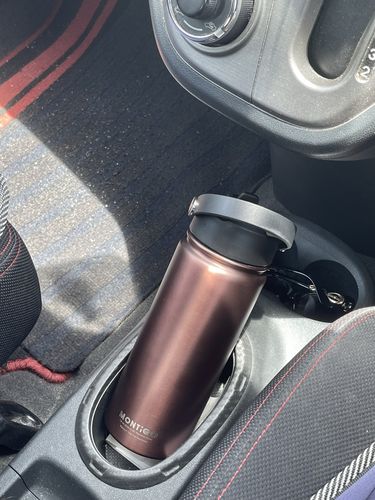 Customer photo review of 18oz Metallic Ace Bottle 530ml