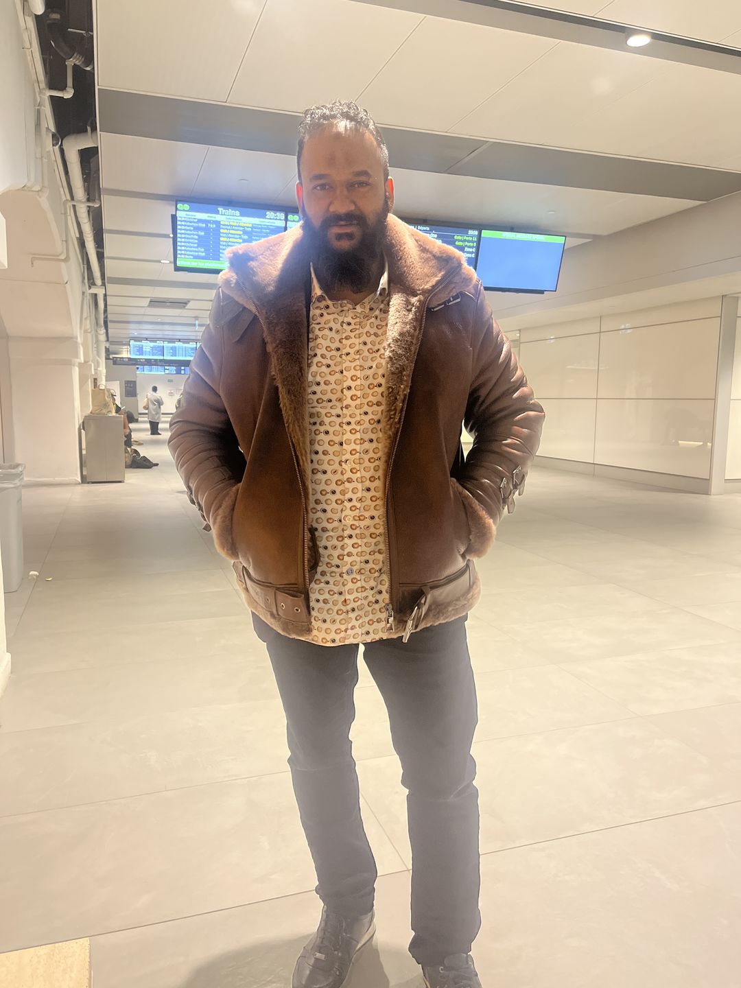 Customer photo review of Phan's Brown Aviator bomber shearling jacket with a waist belt