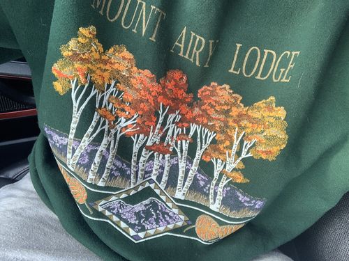 Customer photo review of Vintage Mount Airy Lodge Sweatshirt Size XL