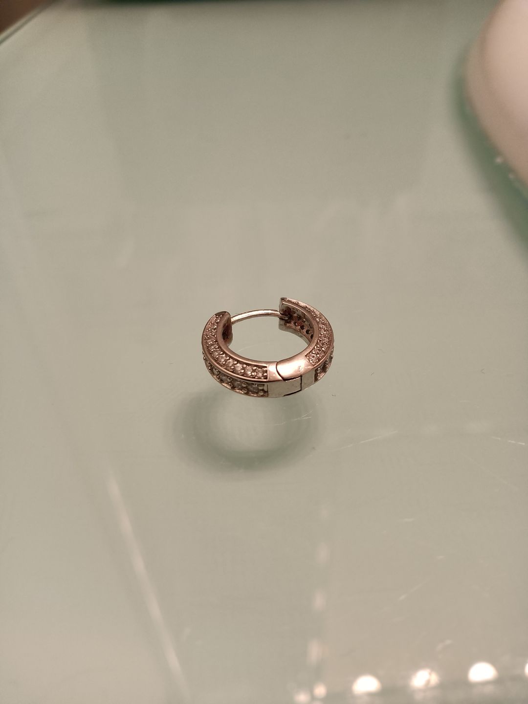 Customer photo review of FROSTIES. - WHITE GOLD