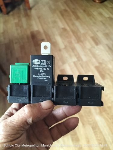 Customer photo review of Hella 9 Terminal Relay Socket
