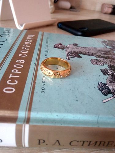 Customer photo review of Sun and Moon Ring