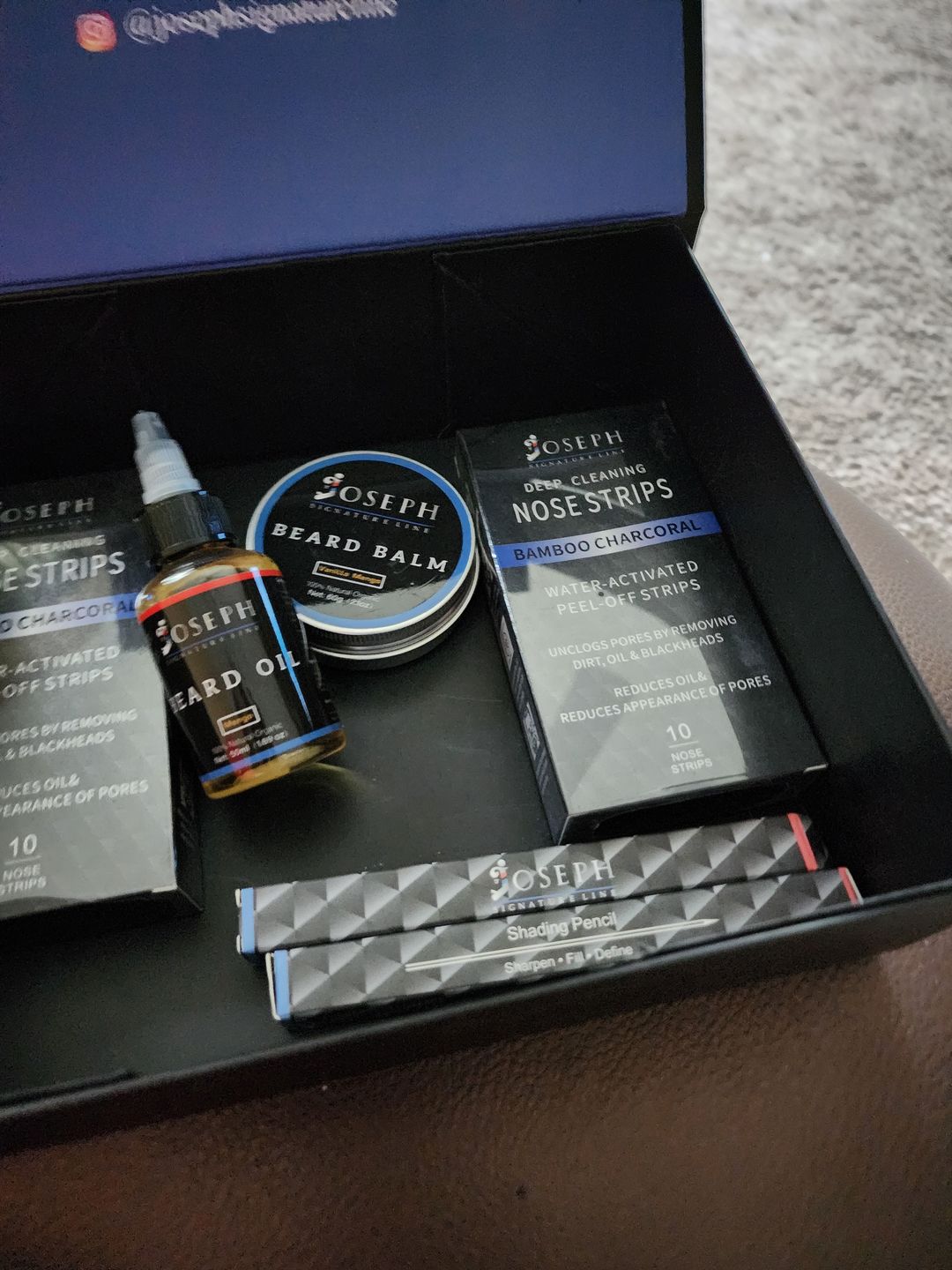 Customer photo review of Build Your Signature Box