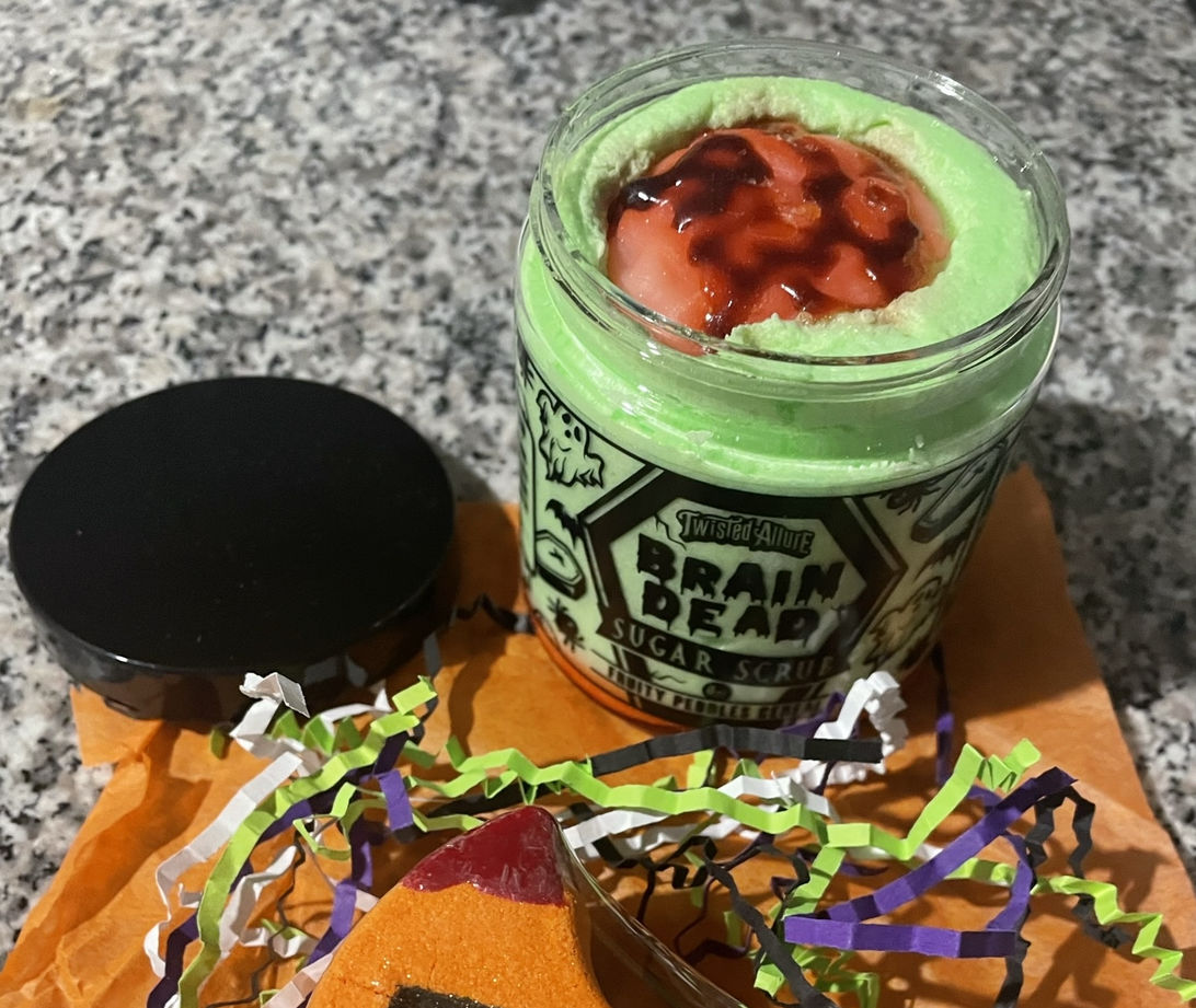 Customer photo review of Brain Dead  Sugar Scrub