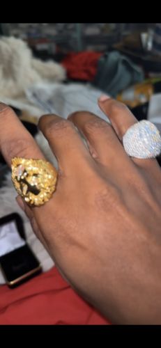 Customer photo review of Certified VVS1 Moissanite 3D Lion Head Ring