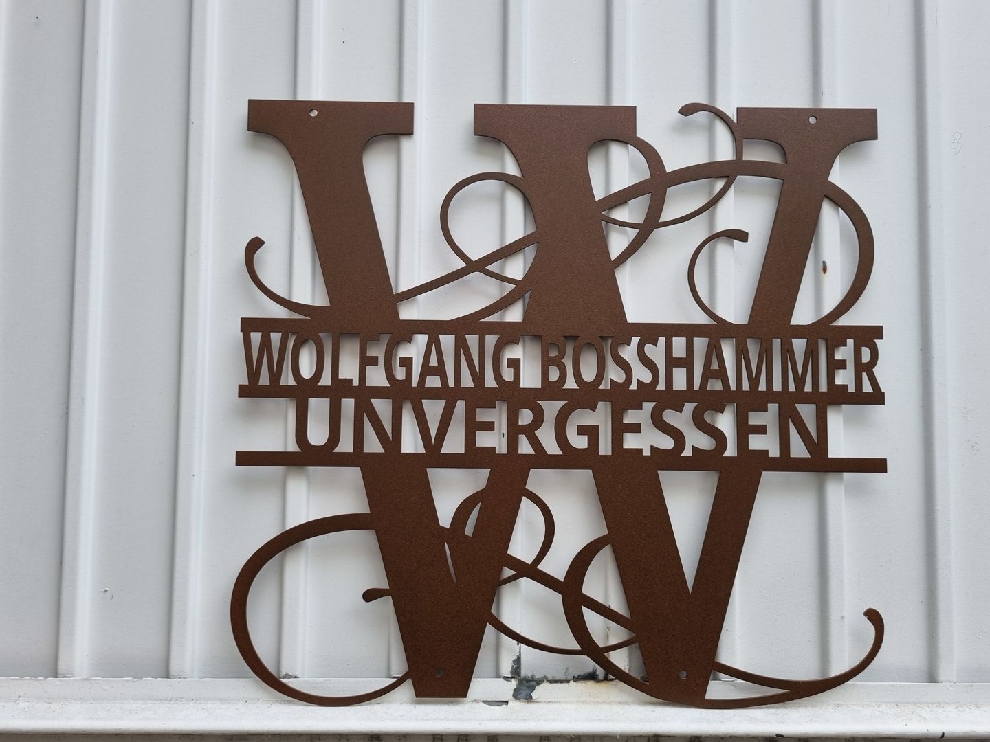 Customer photo review of Namens-Monogramm zweizeilig (personalisierbar)