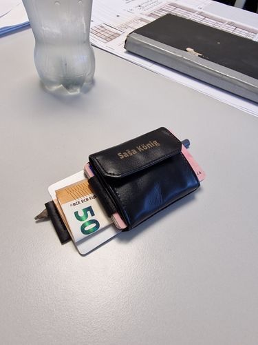 Customer photo review of Nano Boy Pocket with leather coin pocket