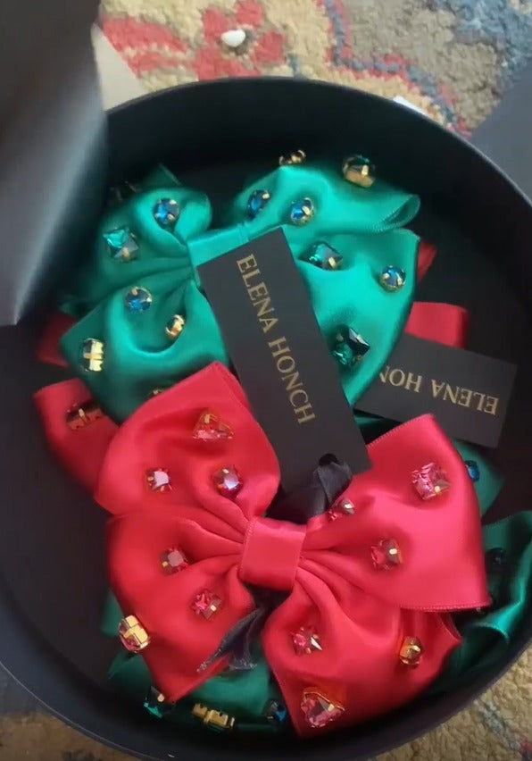 Customer photo review of Emerald Bow Amber
