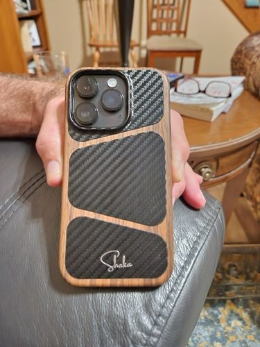 Customer photo review of Carbon Fiber Wood Grain iPhone Case