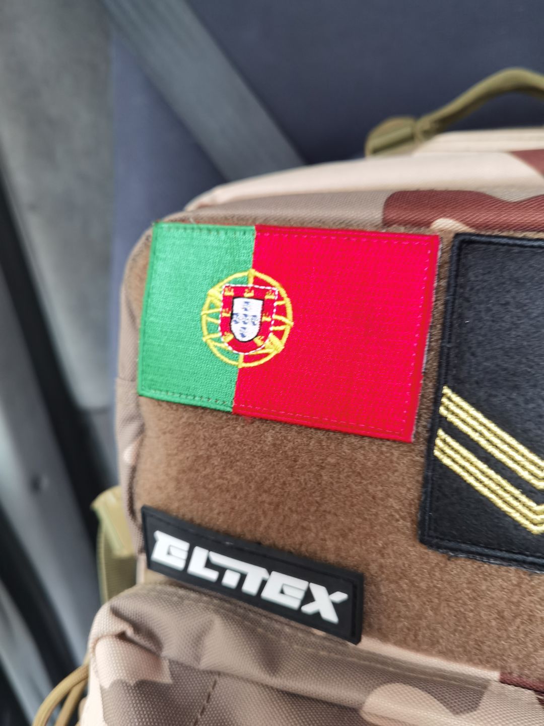 Customer photo review of Parche bandera de Portugal y Brasil