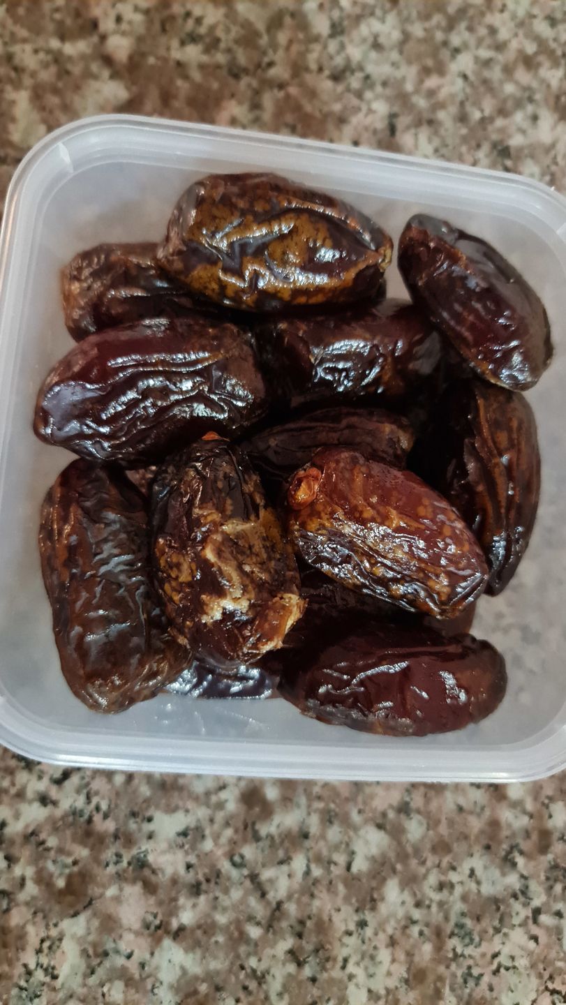 Customer photo review of Medjool Dates