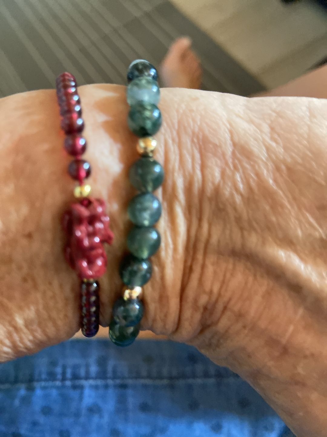 Customer photo review of Bracelet de chance en Grenat Rouge - Pi Xiu