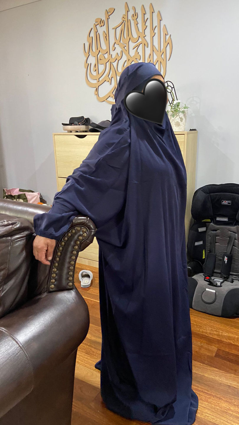 Customer photo review of Maryam Navy Jilbab