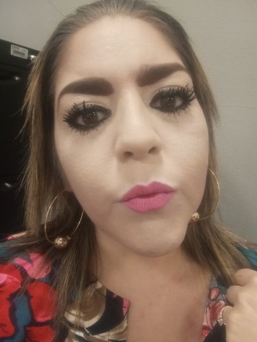 Customer photo review of Labial Indeleble Olé! Rosa, 4.5 g