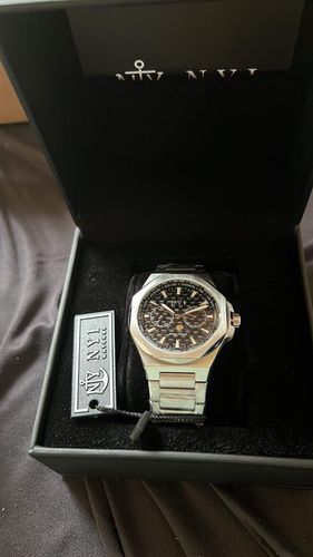 Customer photo review of Crosby