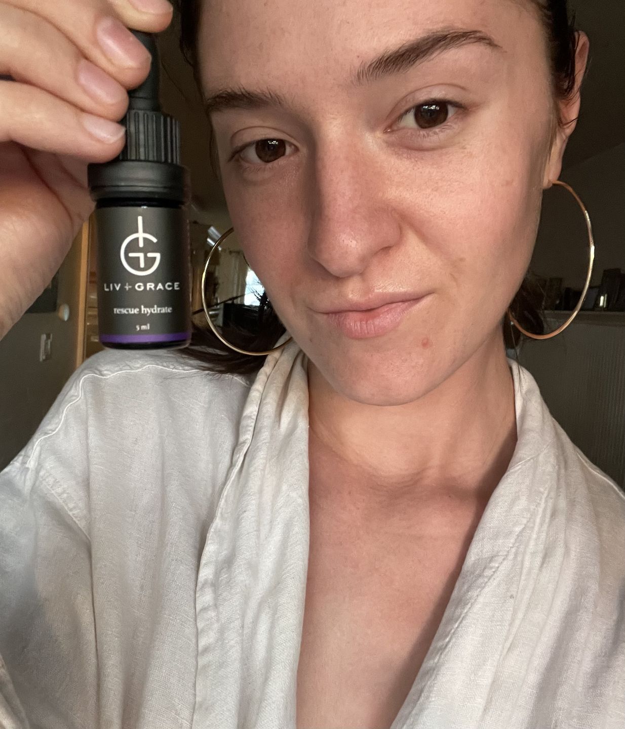 Customer photo review of Rescue Hydrate Facial Serum